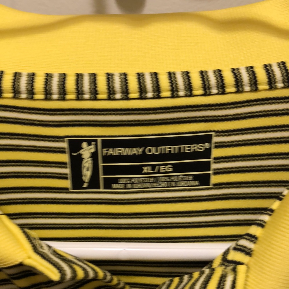 Men’s Fairway Outfitters Polo size XL - Picture 2 of 3